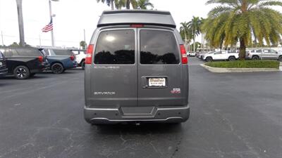 2025 GMC Savana 2500  9 PASSENGER LMT SE EXTENDED EXPLORER - Photo 3 - Pompano Beach, FL 33064