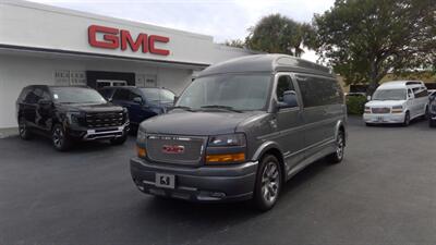 2025 GMC Savana 2500  9 PASSENGER LMT SE EXTENDED EXPLORER - Photo 1 - Pompano Beach, FL 33064
