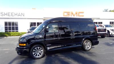 2026 GMC Savana 2500  LIMITED SE 7 PASSENGER - Photo 2 - Pompano Beach, FL 33064