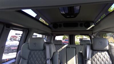 2026 GMC Savana 2500  LIMITED SE 7 PASSENGER - Photo 11 - Pompano Beach, FL 33064