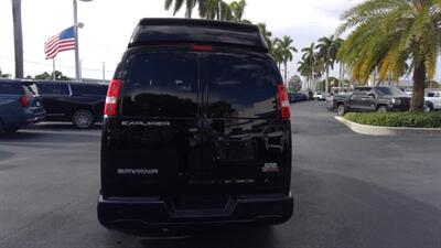 2024 GMC Savana 2500  7 PASSENGER EXPLORER LMT SE - Photo 3 - Pompano Beach, FL 33064