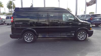 2024 GMC Savana 2500  7 PASSENGER EXPLORER LMT SE - Photo 6 - Pompano Beach, FL 33064