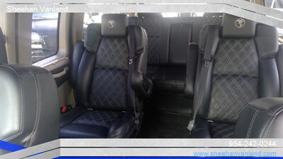 2023 GMC Savana 2500  LIMITED 7 PASSENGER - Photo 15 - Pompano Beach, FL 33064