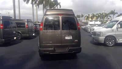 2023 GMC Savana 2500  LIMITED 7 PASSENGER - Photo 4 - Pompano Beach, FL 33064