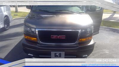 2023 GMC Savana 2500  LIMITED 7 PASSENGER - Photo 2 - Pompano Beach, FL 33064