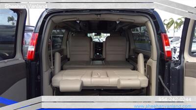 2020 GMC Savana 2500  9 PASSENGER LMT SE EXPLORER - Photo 5 - Pompano Beach, FL 33064