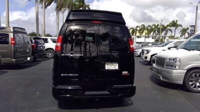 2020 GMC Savana 2500  9 PASSENGER LMT SE EXPLORER - Photo 4 - Pompano Beach, FL 33064