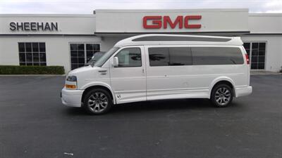 2025 GMC Savana 2500  9 PASSENGER LMT SE EXTENDED EXPLORER - Photo 2 - Pompano Beach, FL 33064