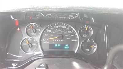 2025 GMC Savana 2500  LMT SE 7 PASSENGER - Photo 13 - Pompano Beach, FL 33064