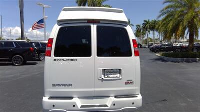 2025 GMC Savana 2500  LIMITED SE EXTENDED 9 PASSENGER - Photo 3 - Pompano Beach, FL 33064