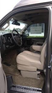 2024 GMC Savana 2500  LIMITED SE 7 PASSENGER - Photo 7 - Pompano Beach, FL 33064