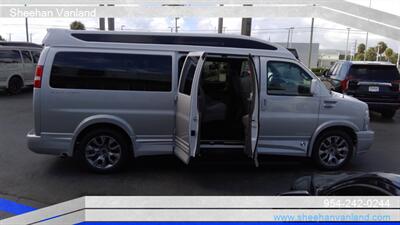 2024 GMC Savana 2500  9 PASSENGER LMT SE EXTENDED EXPLORER - Photo 14 - Pompano Beach, FL 33064