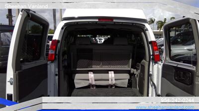 2024 GMC Savana 2500  9 PASSENGER LMT SE EXTENDED EXPLORER - Photo 15 - Pompano Beach, FL 33064