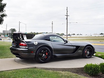 2009 Dodge Viper SRT 10 ACR   - Photo 11 - Springfield, MO 65802