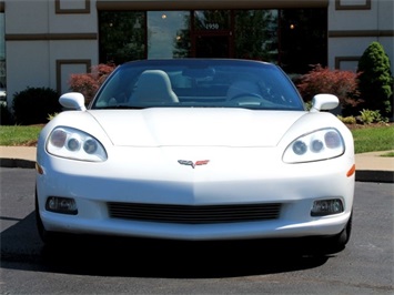 2006 Chevrolet Corvette   - Photo 4 - Springfield, MO 65802