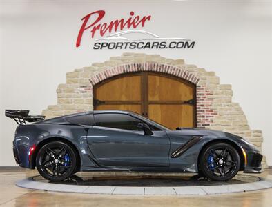 2019 Chevrolet Corvette ZR1   - Photo 3 - Springfield, MO 65802