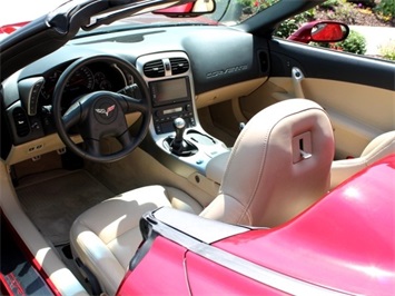 2005 Chevrolet Corvette Z51 Convertible   - Photo 12 - Springfield, MO 65802