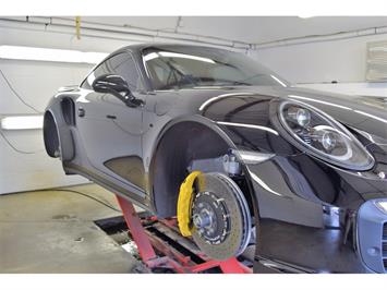 2016 Porsche 911 Turbo S   - Photo 37 - Springfield, MO 65802