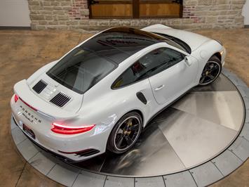 2017 Porsche 911 Turbo S   - Photo 32 - Springfield, MO 65802