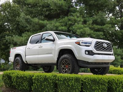 2022 Toyota Tacoma TRD Sport   - Photo 5 - Springfield, MO 65802