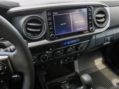 2022 Toyota Tacoma TRD Sport   - Photo 15 - Springfield, MO 65802