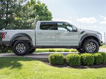 2017 Ford F-150 Raptor   - Photo 3 - Springfield, MO 65802