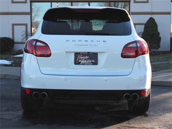 2011 Porsche Cayenne Turbo   - Photo 7 - Springfield, MO 65802