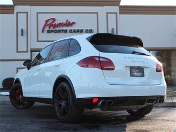 2011 Porsche Cayenne Turbo   - Photo 6 - Springfield, MO 65802