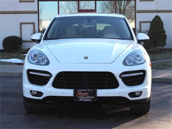 2011 Porsche Cayenne Turbo   - Photo 4 - Springfield, MO 65802