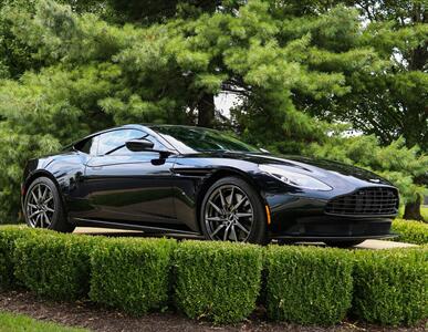 2017 Aston Martin DB11   - Photo 29 - Springfield, MO 65802