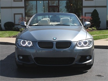 2011 BMW 328i Convertible   - Photo 4 - Springfield, MO 65802