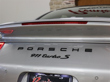 2015 Porsche 911 Turbo S   - Photo 43 - Springfield, MO 65802