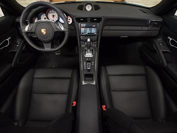 2015 Porsche 911 Turbo S   - Photo 2 - Springfield, MO 65802