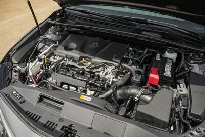 2019 Toyota Camry SE   - Photo 33 - Springfield, MO 65802