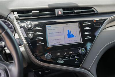 2019 Toyota Camry SE   - Photo 12 - Springfield, MO 65802