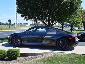 2014 Audi R8 5.2 quattro   - Photo 16 - Springfield, MO 65802