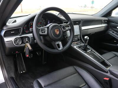 2017 Porsche 911 Carrera 4S   - Photo 35 - Springfield, MO 65802