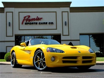 2005 Dodge Viper SRT-10   - Photo 3 - Springfield, MO 65802