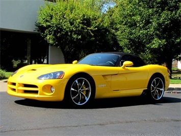 2005 Dodge Viper SRT-10   - Photo 13 - Springfield, MO 65802