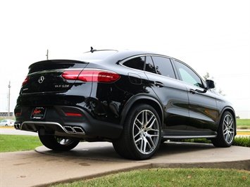 2018 Mercedes-Benz GLE AMG GLE 63 S   - Photo 19 - Springfield, MO 65802