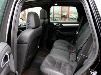 2013 Porsche Cayenne GTS   - Photo 15 - Springfield, MO 65802