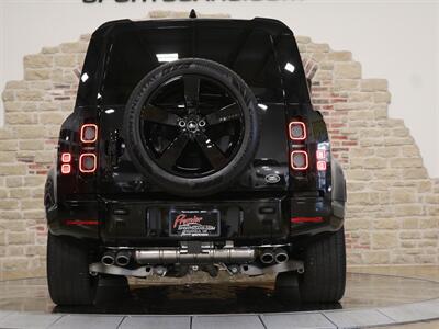 2023 Land Rover Defender 90 V8   - Photo 9 - Springfield, MO 65802