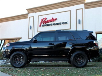 2015 Toyota 4Runner TRD Pro   - Photo 1 - Springfield, MO 65802