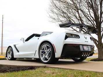 2019 Chevrolet Corvette ZR1   - Photo 26 - Springfield, MO 65802