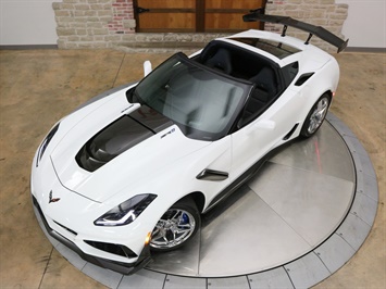 2019 Chevrolet Corvette ZR1   - Photo 10 - Springfield, MO 65802