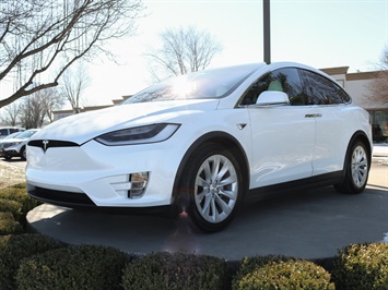 2017 Tesla Model X 90D   - Photo 29 - Springfield, MO 65802