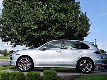 2013 Porsche Cayenne GTS   - Photo 18 - Springfield, MO 65802