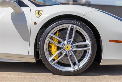 2019 Ferrari 488 Spider   - Photo 8 - Springfield, MO 65802