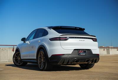 2022 Porsche Cayenne Turbo GT   - Photo 45 - Springfield, MO 65802