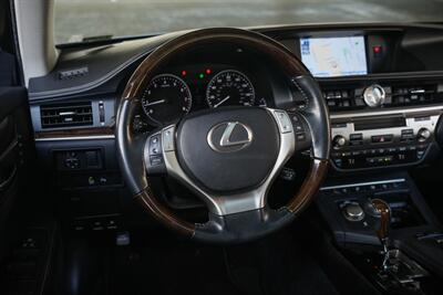 2013 Lexus ES 350   - Photo 15 - Springfield, MO 65802